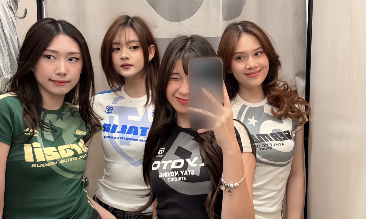jecimaca's tweet photo. 📸260805
ye.chika ig story update
💚💙🖤🩶 https://t.co/aHAqVxKVBh