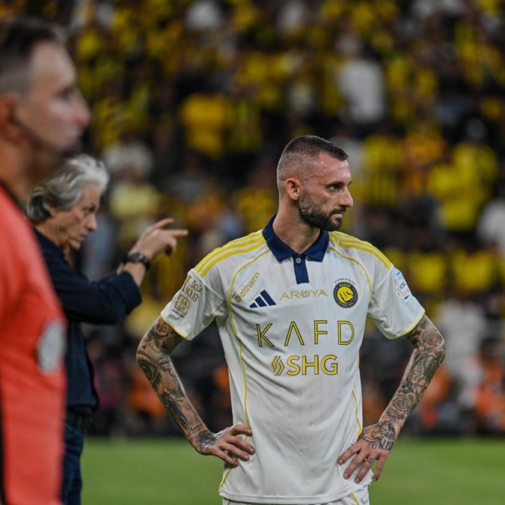 44marri's tweet photo. #من_يقيد_صفقات_النصر
حرام يطلع بروزو حرام يطلع بروزو 
هذا فشل إداري ذريع يطلع بروزو وعندك اسوأ منه عندك بينتو العقيدي يغنيك عنه يطلع بروزو وعندك مارتينز اسوا منه العمري يغنيك عنه لكن من يغنيك عن بروزو الخيبري ولا الحسن ولا حيدر اقسم بالله استهبال الي جالس يصير وين البرتغاليين الي مزعجينا بهم مايفهمون للدرجه اقسم بالله دلوخ كوره إذا بيطلع بروزو على حساب بينتو ومارتنيز طفران ماتقدر تجيب لاعبين وتفرط في افضل اللاعبين عندك كذا استهبال وقلة حيا .