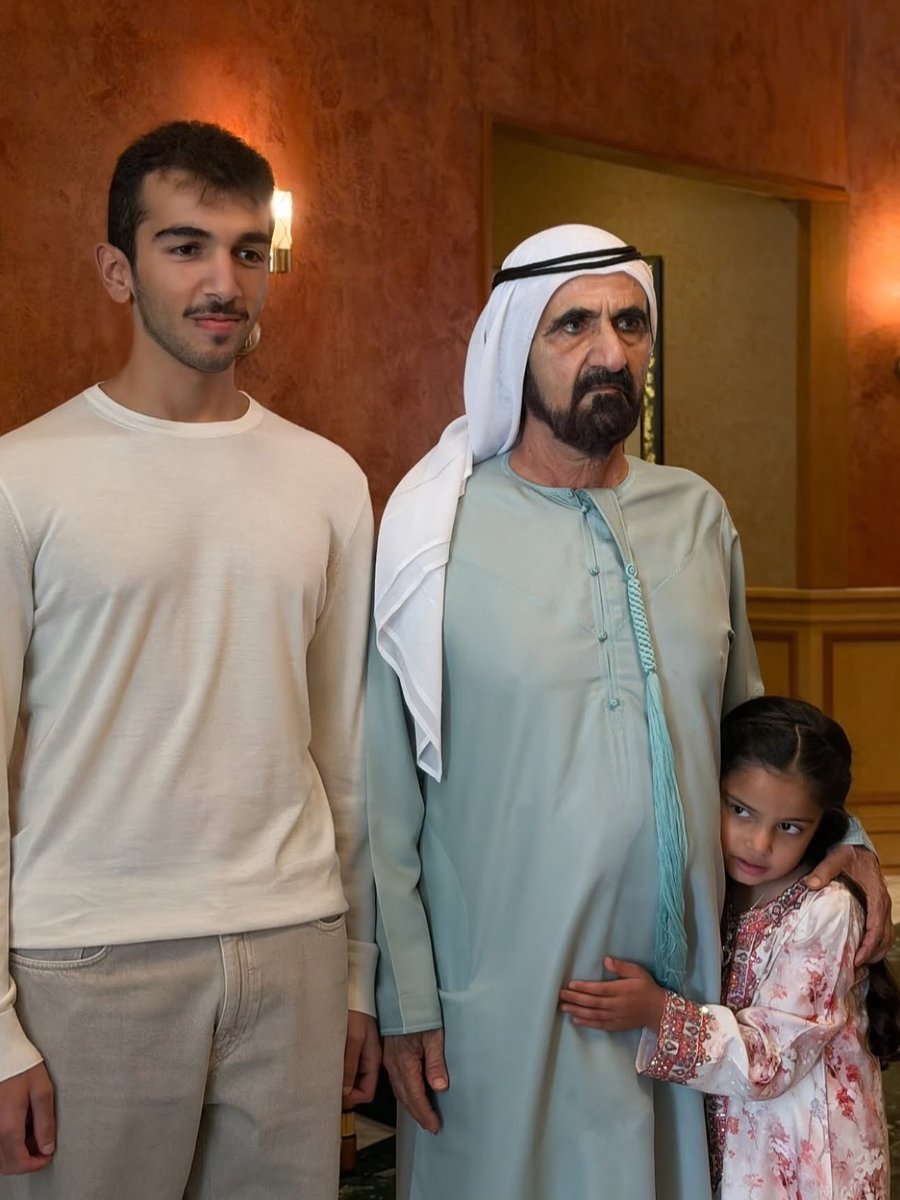 groupfazza's tweet photo. سمّي العود بو راشد، على مجده وعزّه .. https://t.co/ndZonn0LrL