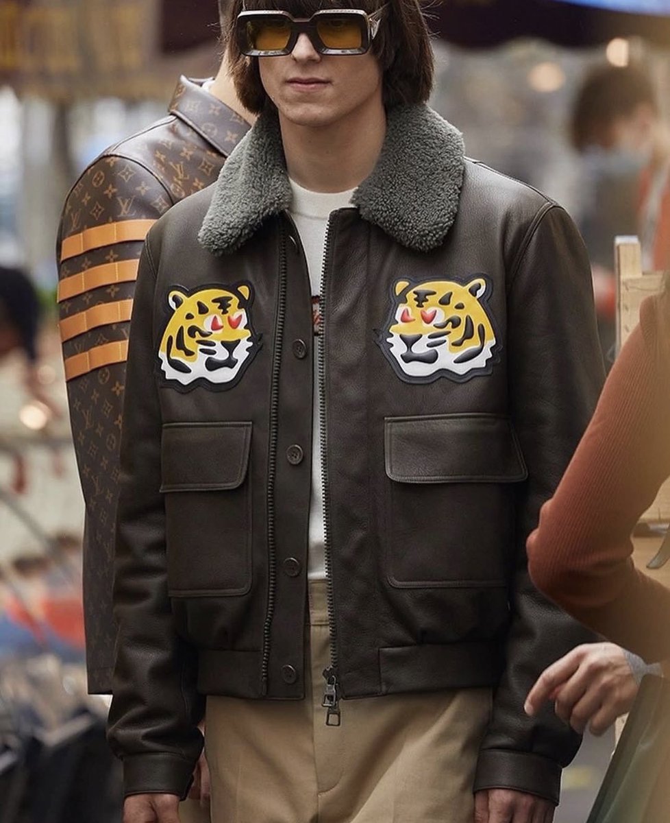 HardestFitPics's tweet photo. Louis Vuitton SS22 by Virgil Abloh &amp; Nigo https://t.co/S7yNihmgqt