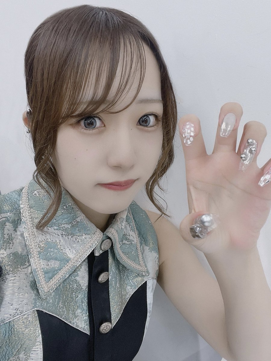 rina_csmsly's tweet photo. 今月のネイルも可愛すぎるので見せびらかし🪩🎶 https://t.co/hPi8TcqVQJ