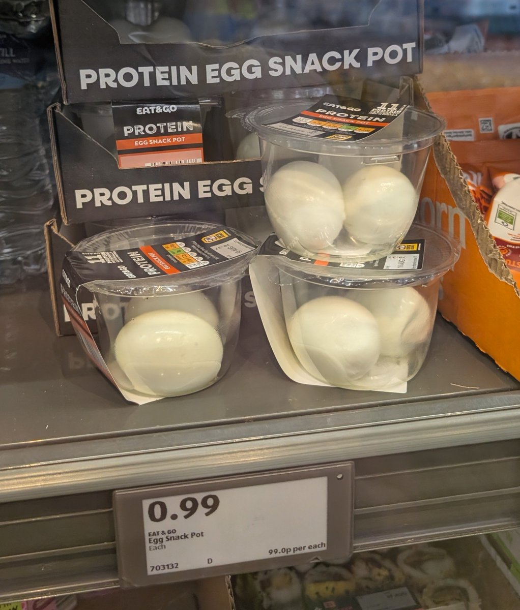 diplobrocus's tweet photo. I'm not sure you can call it protein egg. It's egg. It's all protein egg. Egg is protein. https://t.co/dHysFDsOj9