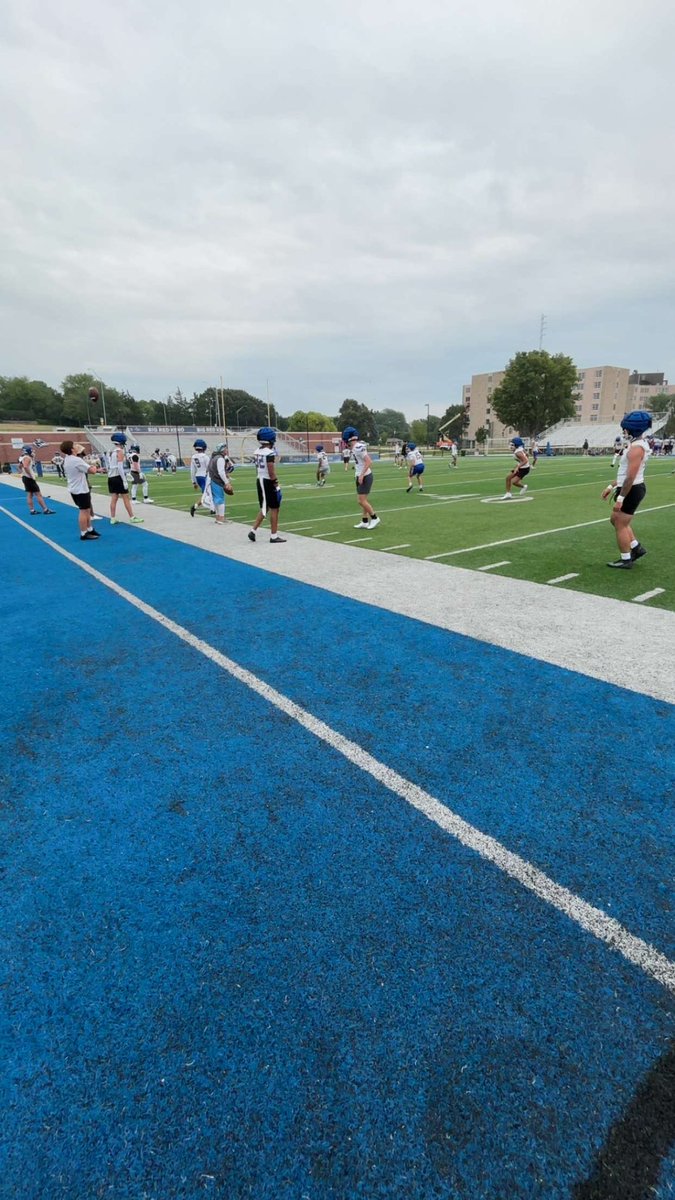 NicoKocmich's tweet photo. Had a great time watching Kearney’s practice yesterday. Thank you @ChaosTempo for the invite! @CoachWillis21 @CoachNateBaker @CoachCLed @CoachRHeld https://t.co/64iUJHvLbO