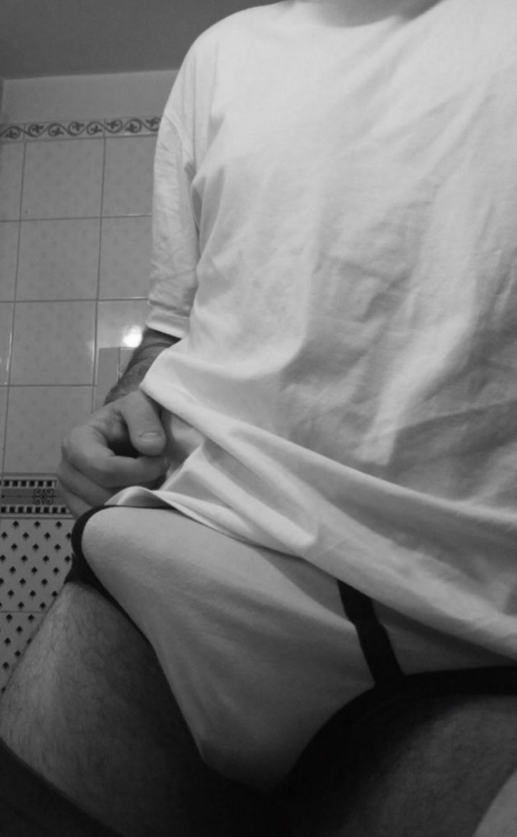 Genandreotti93's tweet photo. 🍆🥵 direi abbastanza sveglio https://t.co/Lk2vOf5lM7