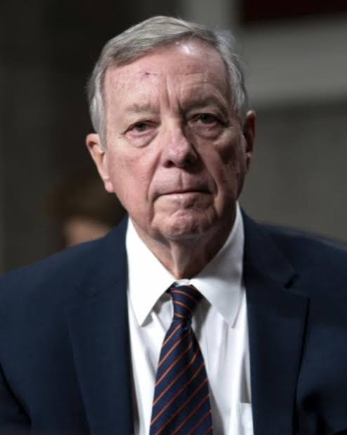 freddy72353's tweet photo. @SenatorDurbin @SenDuckworth 4 more months of looking at your old half dead ass ! There must be alot dumb or dead people voting in Illinois https://t.co/Cb2lH3wgqT