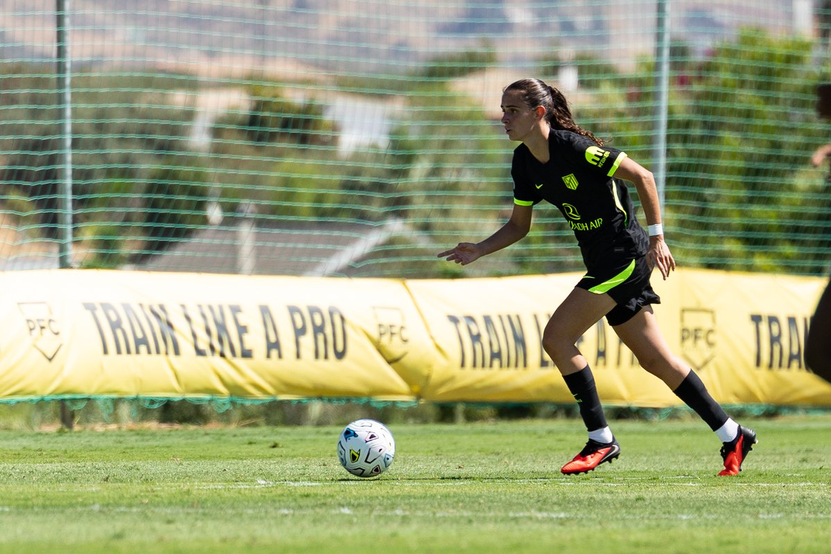 AtletiFemenino's tweet photo. Debutantes 🖤 https://t.co/igDTKLz8Ir