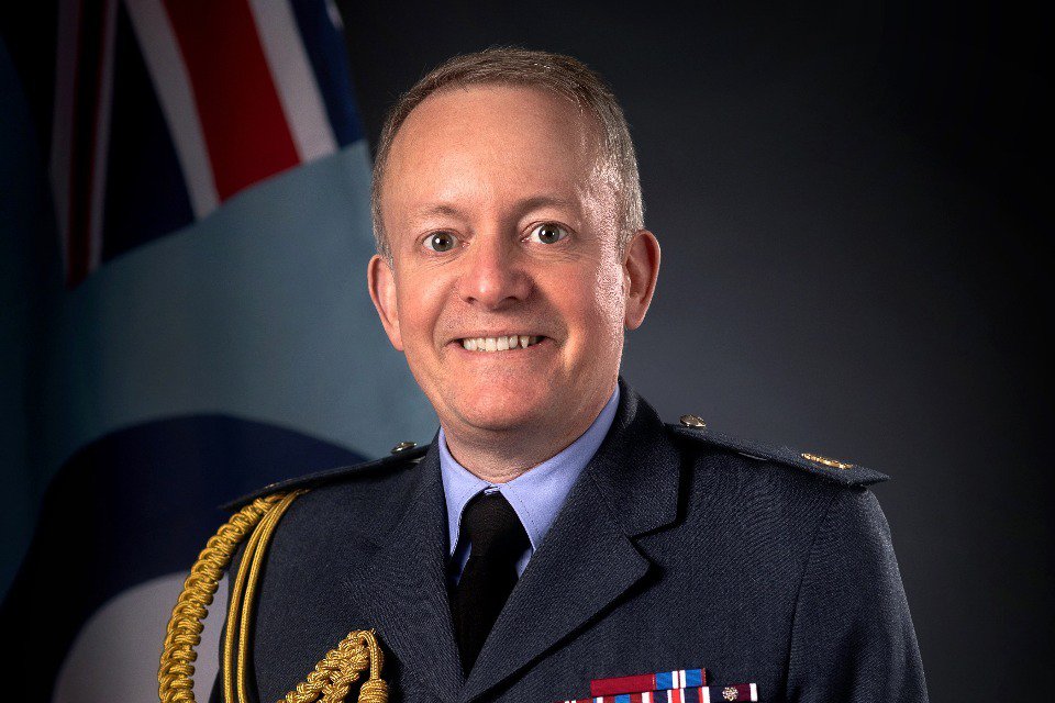 TerryNicholas18's tweet photo. This is the head of UK military. Ukraine wiped the floor with British Army in recent exercise, wiped us out with ease and this is who we rely on to sort it out. I'm practising my hands up gestures and white flag waving. https://t.co/Fa18tcISll