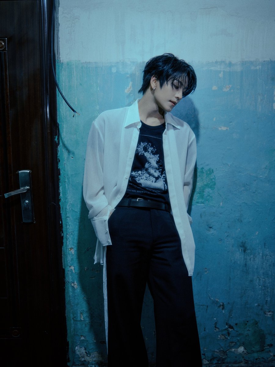 ALD1_official's tweet photo. ALPHA DRIVE ONE 2ND MINI ALBUM 'UNBREAKABLE : 少年BEAST' Concept Photo 1 ‘Fragile Beast’ #XINLONG 

ALPHA DRIVE ONE (알파드라이브원) 2ND MINI ALBUM 【UNBREAKABLE : 少年BEAST】
➫ 2026.08.24 6PM (KST)

🏎️ https://t.co/GmF3RiMwQx 
💿 https://t.co/lOIZOTtBej

#ALPHADRIVEONE #ALD1 
#알파드라이브원 
#UNBREAKABLE_少年BEAST