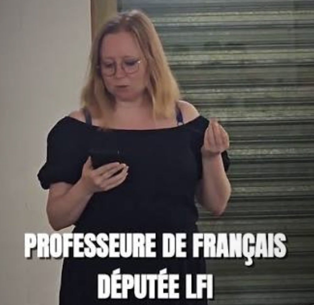 BOURSIER20's tweet photo. @ErsiliaSoudais T’es prof de français et tu ne comprends pas l’adjectif « CUMULÉS » ? Mais que tu peux être stupide porcilia 🤗
Plus gourde que toi, je ne vois personne dans le paysage politique français https://t.co/oY3zC6hfRq