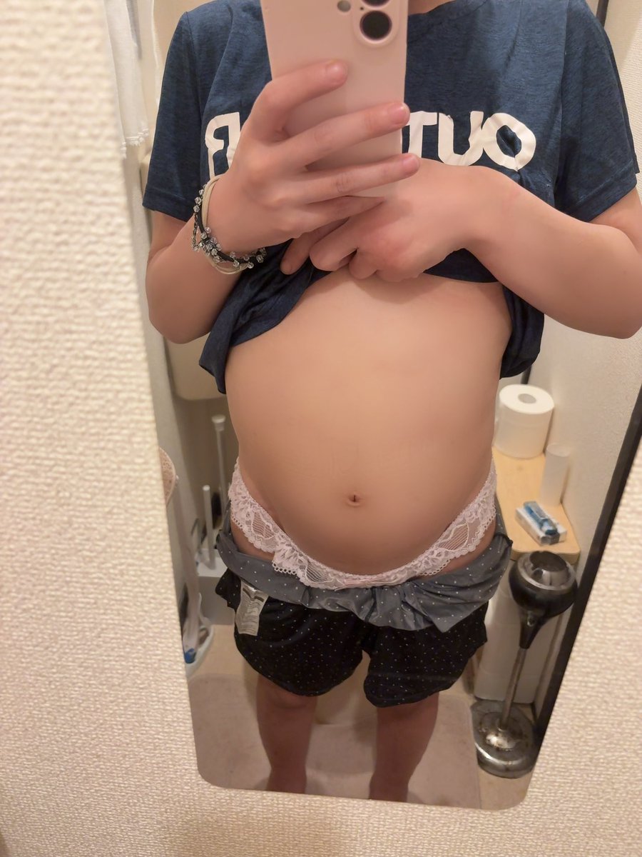 seika_124's tweet photo. おなかはいっぱい腹パンです。 https://t.co/os4PAgadgS
