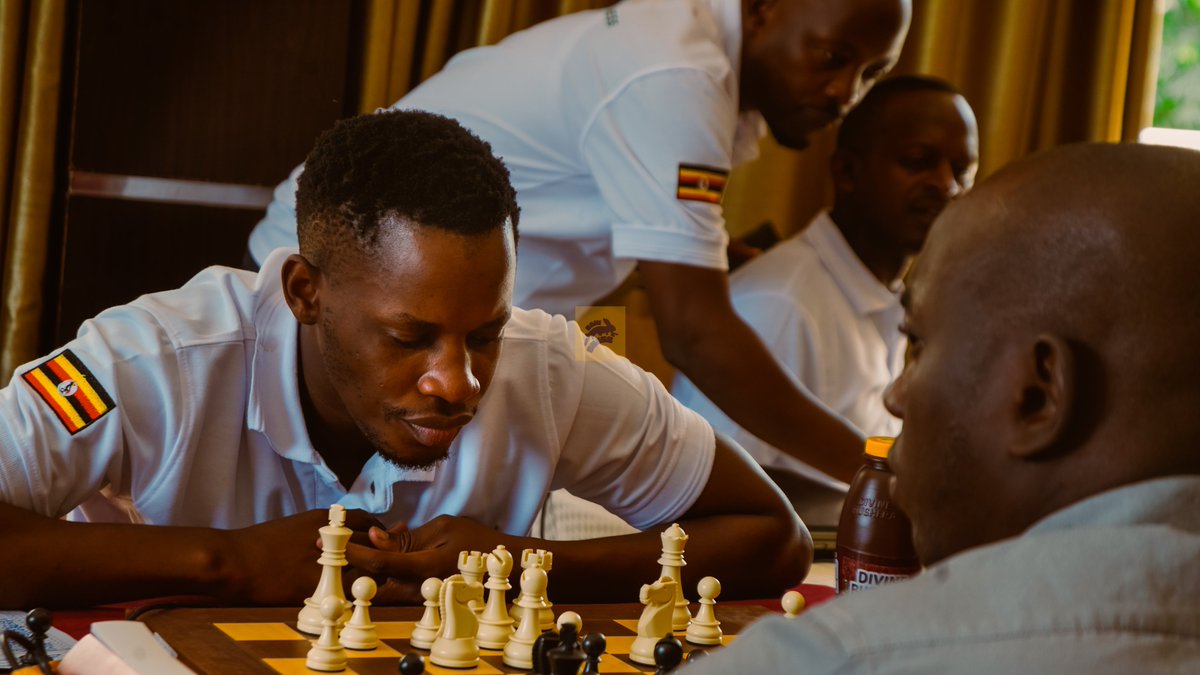 UG_ER_Chess's tweet photo. Candidate Master (CM) - Musasizi Emmanuel one of the regions great players.

He serves as the Treasurer of Eastern Uganda Region Chess Association.

He also serves as Secretariat Manager (SM) of Uganda Chess Federation.

A great Chess Coach in East Africa and an Old Boy of Busoga College Mwiri. @Mwirian1911 

📸Arthur Mukunya - @BaniBulletin 

#UgandaChess #BaniChess