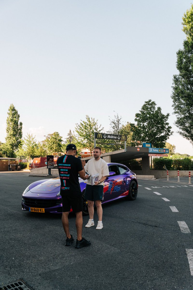 irlwithnick's tweet photo. We did a reverse drive through and gave away items to the employees https://t.co/Qov7ticjbs