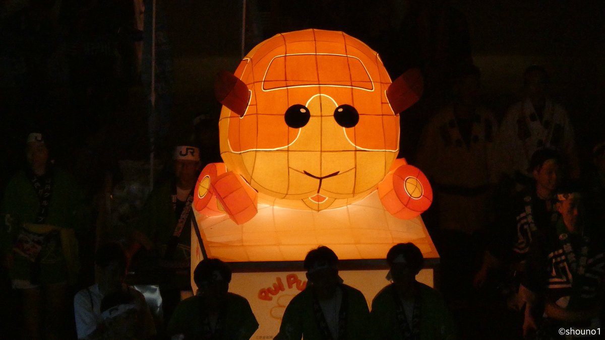 shouno1's tweet photo. モルカーねぶたがかわいすぎるから、みんな見て🥕
#青森ねぶた祭2026 #PUIPUIモルカー #ポテト https://t.co/VQXRcS1v1p
