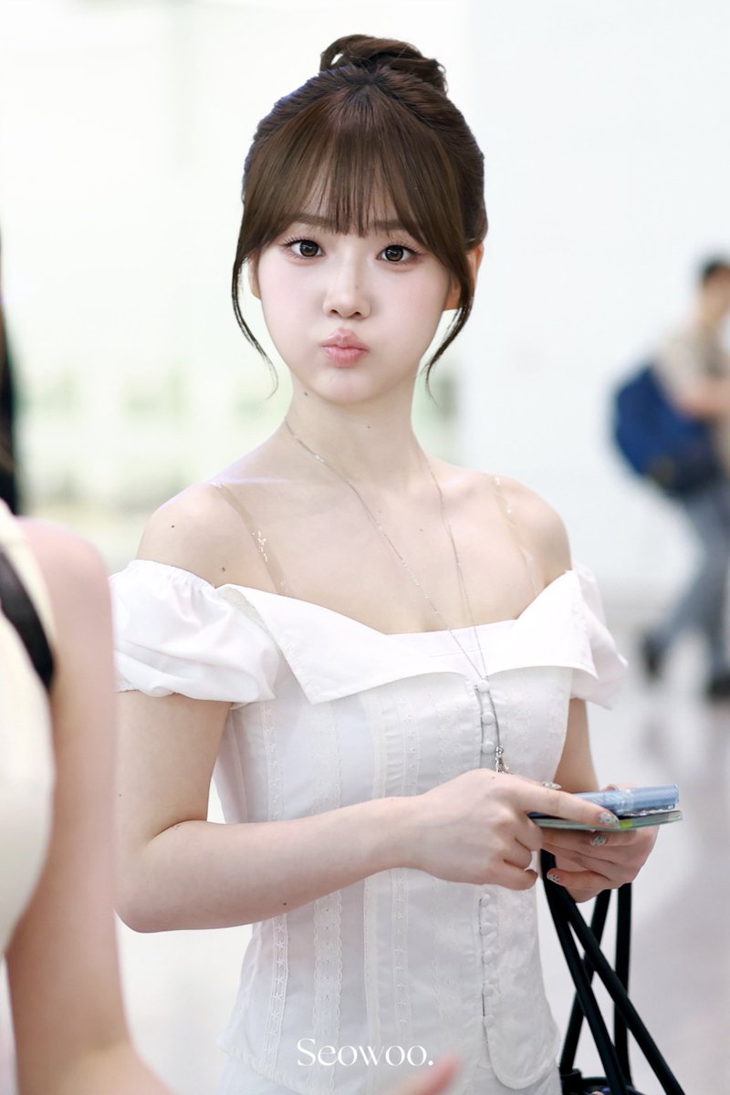 Seowoo_0501's tweet photo. 우리 공주님, 생일 축하해! 🎂💖
#트리플에스 #윤서연 
#HappySeoyeonDay https://t.co/0j7h0mdbzV