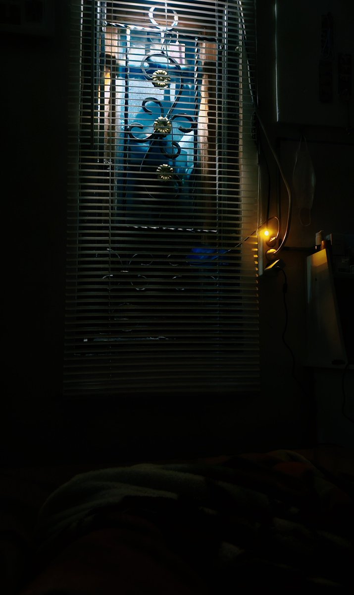 dunianads's tweet photo. It may sound a little odd, but for the past few months, I've found so much comfort in sleeping with the curtains open like this..

Agak aneh memang aku jarang bangettt suka tidur keadaan gelap, hehe.. https://t.co/eFFt6Ogenv
