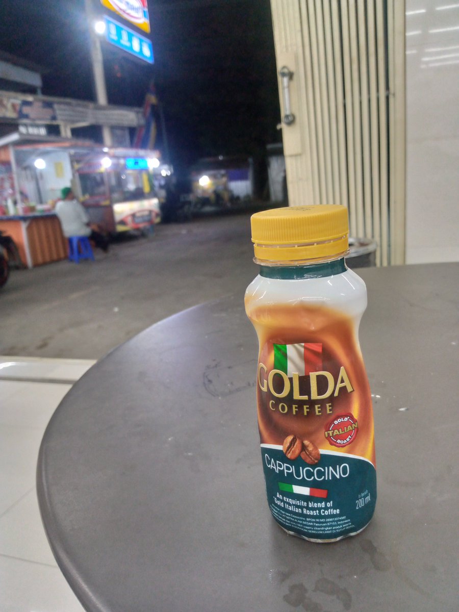 AlIrsad5's tweet photo. Ngopi dulu guys buat memecahkan kebuntuan 

Jangan lupa jbjb biar target tercapai 5M 🤣🤣 https://t.co/tbHsvsGTXi