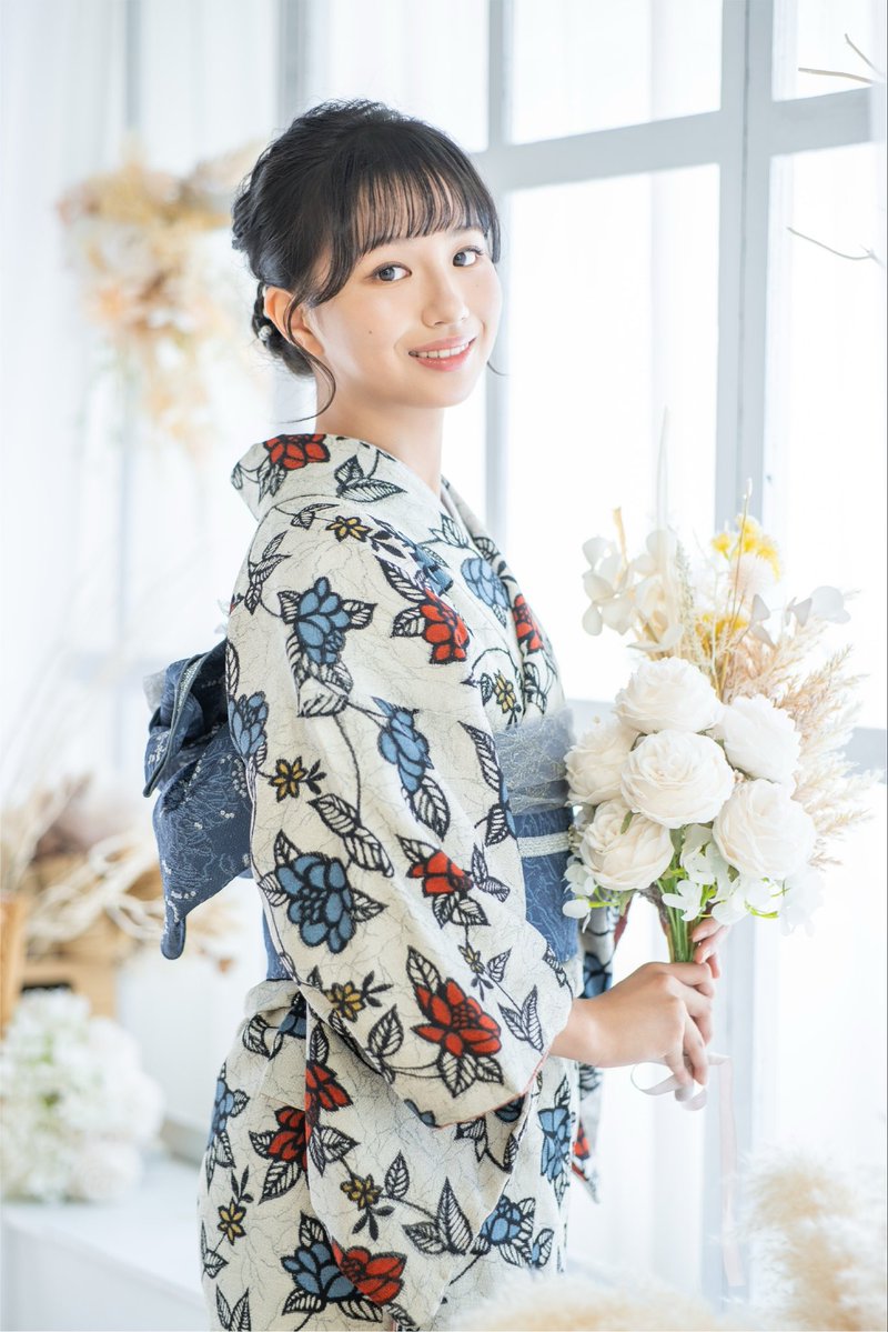 hazuki_0806_'s tweet photo. 8月6日
18歳になりました！ https://t.co/KNgZ6av1IX