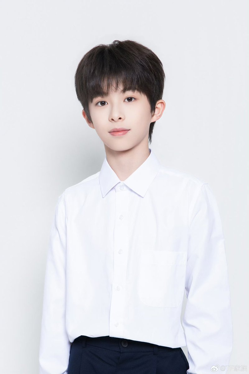 kunxzu3's tweet photo. หลานผมมม 🙌🏻🙌🏻 https://t.co/gi9Q02vg83