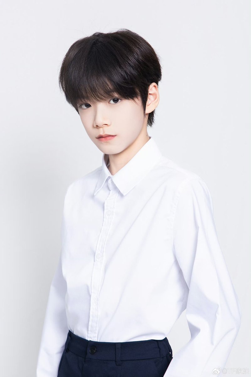 kunxzu3's tweet photo. หลานผมมม 🙌🏻🙌🏻 https://t.co/gi9Q02vg83