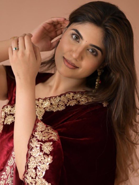 muthalbo's tweet photo. Krishika Anbalagan
#Krishika #KrishikaAnbalagan https://t.co/TEZgnhNW73