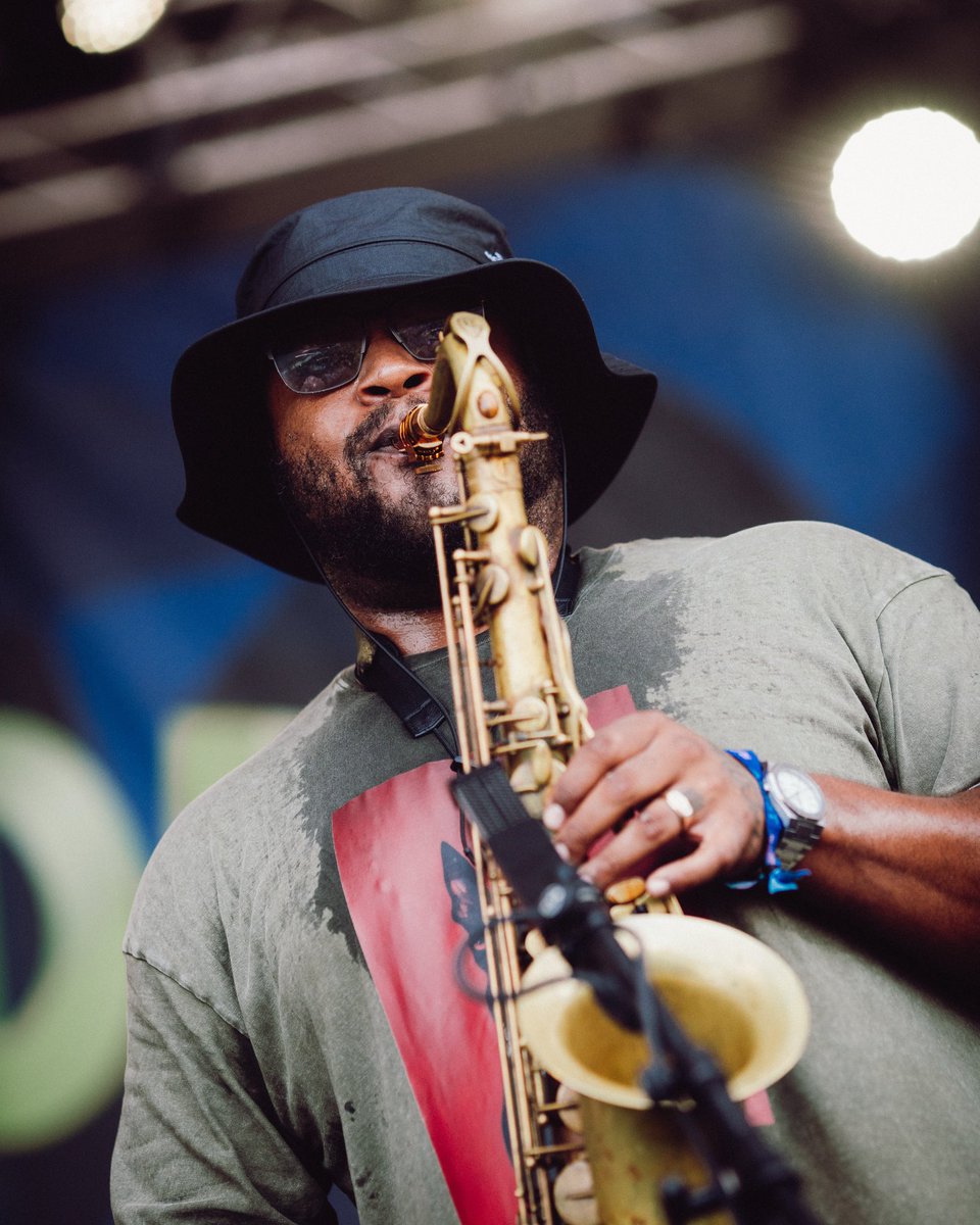 butcherBRWN's tweet photo. Newport Jazz Festival is one of one forreal ☀️🌊🛥️ incredible weekend of music for the people

📸
1: Rick Ferrell for whatsupnewp
2-4: Rett Rogers for @NewportJazzFest https://t.co/tzlv9bYwa1