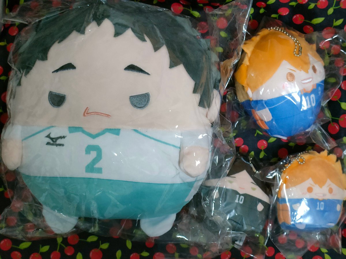 nabo0911_02's tweet photo. 【交換譲渡】ハイキュー くじメイト ぬいくじ2
求：B賞 C賞 E賞 黒尾 各1＞定価+送料
譲：画像参照
郵送もしくは仙台駅前周辺でのお手渡し。
画像2-3は前弾。
交換優先。譲渡は交換決まり次第。
C賞はB賞もしくはC賞との交換優先。
送料差額あるためB賞と交換頂ける場合当方2：1でも可。 https://t.co/kOmvIUNFnQ