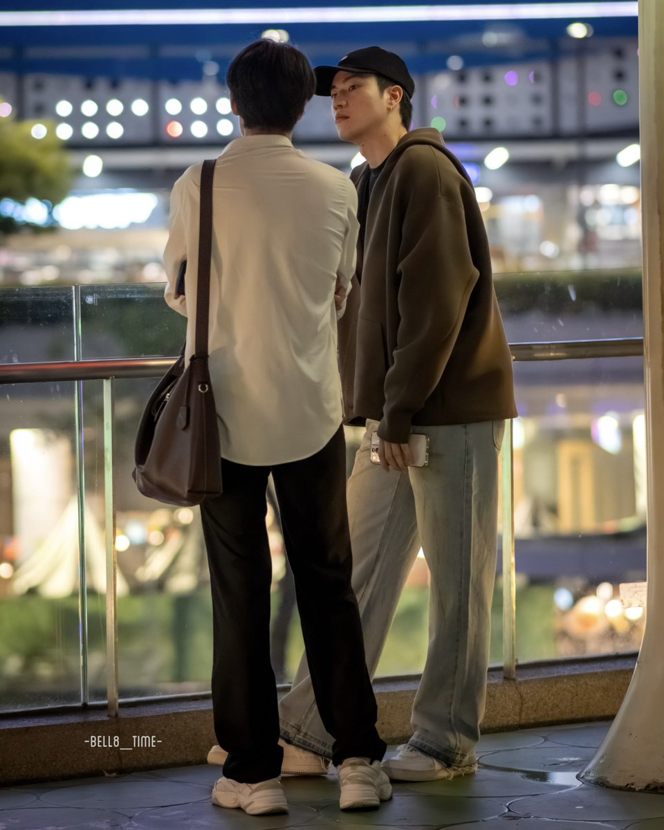 jellymillies's tweet photo. ( อิจฉาใครก่อนดีวะ โคตรจะ Perfect Couple ♥️🤟🏻 ) https://t.co/NniIaBbSwV