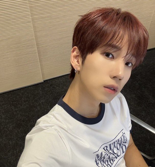 Yaadoligo's tweet photo. 진짜 오늘 너무 존예시다 https://t.co/CFOkTvQaGk