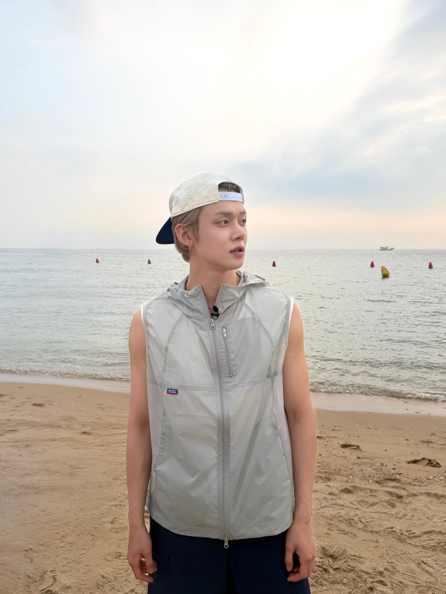 TXTintl_twt's tweet photo. #TXT INSTAGRAM UPDATE📸

💬 🌅💭

🔗 https://t.co/Ofly6DfI6y

#TXT #투모로우바이투게더
#TOMORROW_X_TOGETHER https://t.co/OqWEy5njea