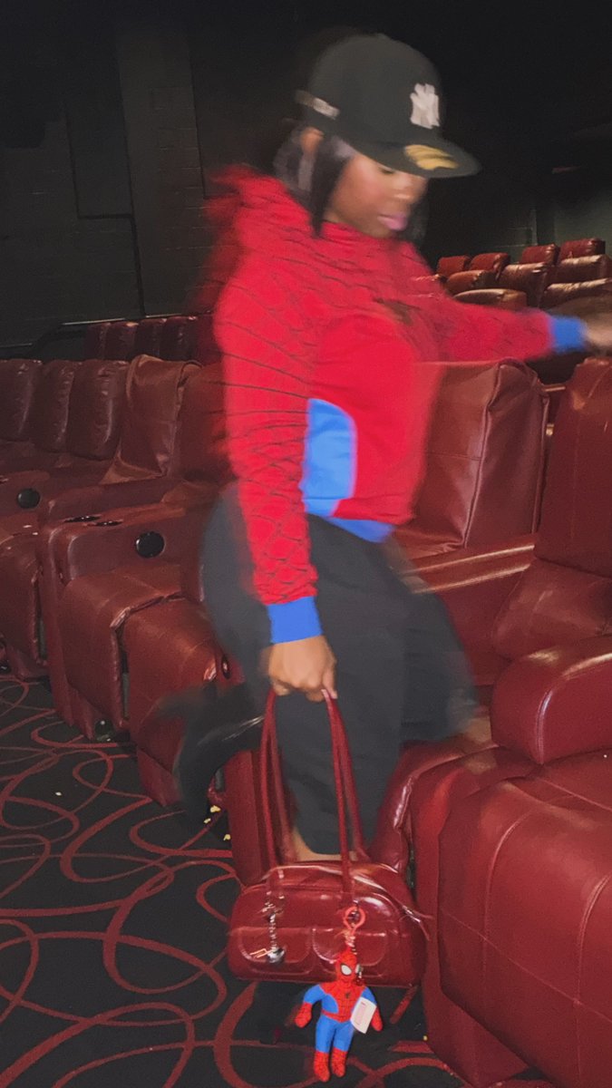 Marteraaa1's tweet photo. spidermom 🕷️ https://t.co/ENG39jlffO