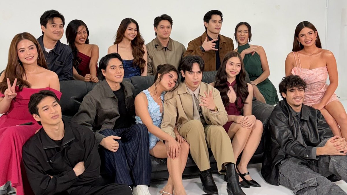 wbarkive's tweet photo. no joke, im really going to miss univerkada 🥹 esp my via and arkin •́⁠ ⁠ ⁠‿⁠ ⁠,⁠•̀

but we’re finally going to see viarkin as a married couple, without any awkwardness kase kakanta sila sa kasal at lamay ni 😄 https://t.co/WSfTll0SWe