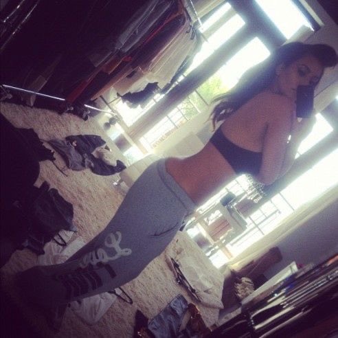 yslsaintbarbie's tweet photo. 2010s insta baddie https://t.co/4CJmcIm7ZX