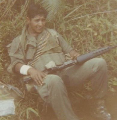 KoreyG80's tweet photo. U.S. Army Specialist Four Manuel Levi Dick was killed in action August 5, 1970 in Quang Tin Province, South Vietnam. Manuel was 23 from Coleville, California. Charlie Co. 1st BN, 46th Infantry Americal DIV. Manuel was 1 of 6 Mono Native Americans killed in NAM. #American Hero🇺🇸🦅 https://t.co/h99C1LGkfd