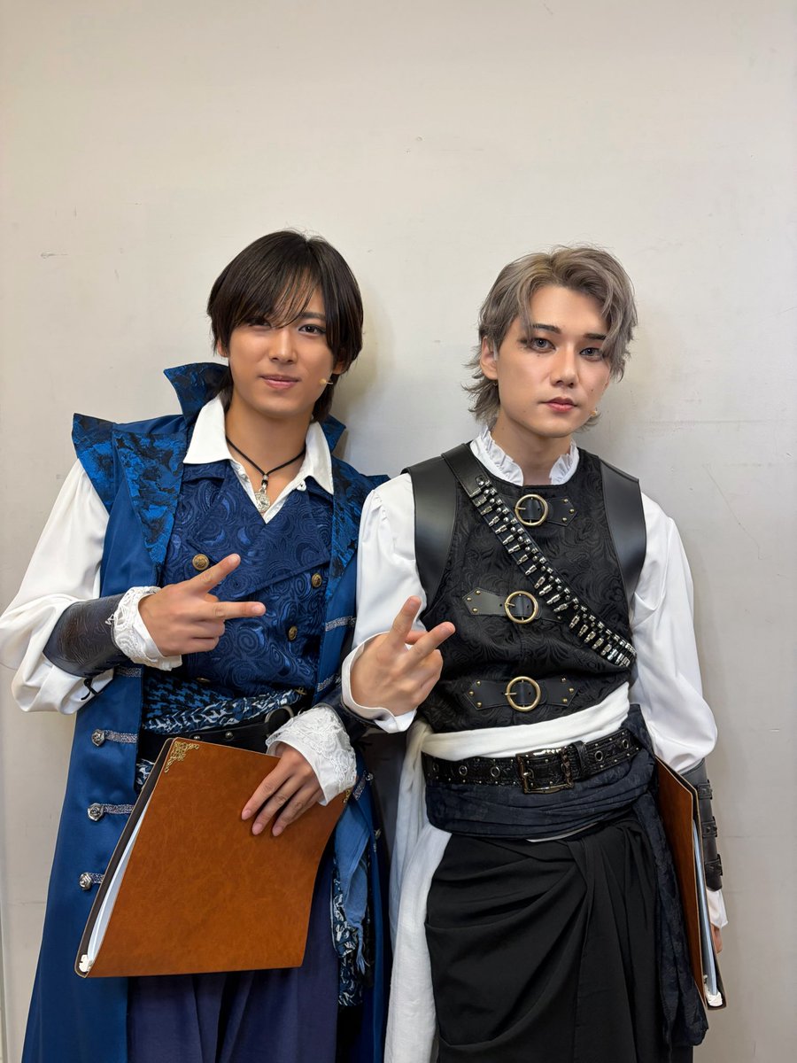kyohey_tnt_dr's tweet photo. マーダーミステリーシアター
「THE TRUE PIECE Ⅱ」 #トゥルピ

ありがとうございました。

緊張もありましたが、とても楽しく初舞台を終える事が出来ました。
12日の公演にも出演させていただきますので、よろしくお願いします！！

以上、モノクロームkyoheyでした🏴‍☠️
@THE_TRUE_PIECE https://t.co/uuZOl50XAX
