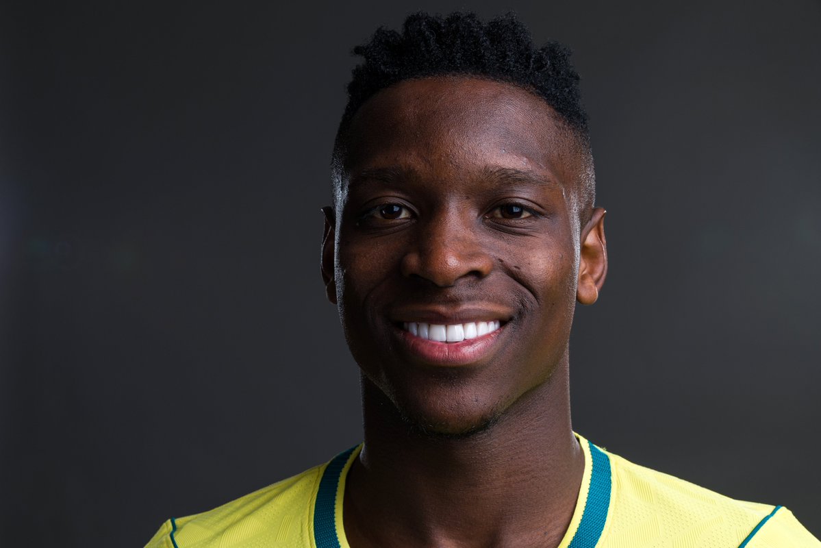 geglobo's tweet photo. 🔴⚫️ Flamengo avança pela contratação de Luiz Henrique ➡️ Mais detalhes: https://t.co/24HWLt99LR

Rubro-Negro e Zenit conversam por transação de 30 milhões de euros mais cinco de bônus. Jogador já deu o ok para ter o maior salário do elenco

📸 Getty Images