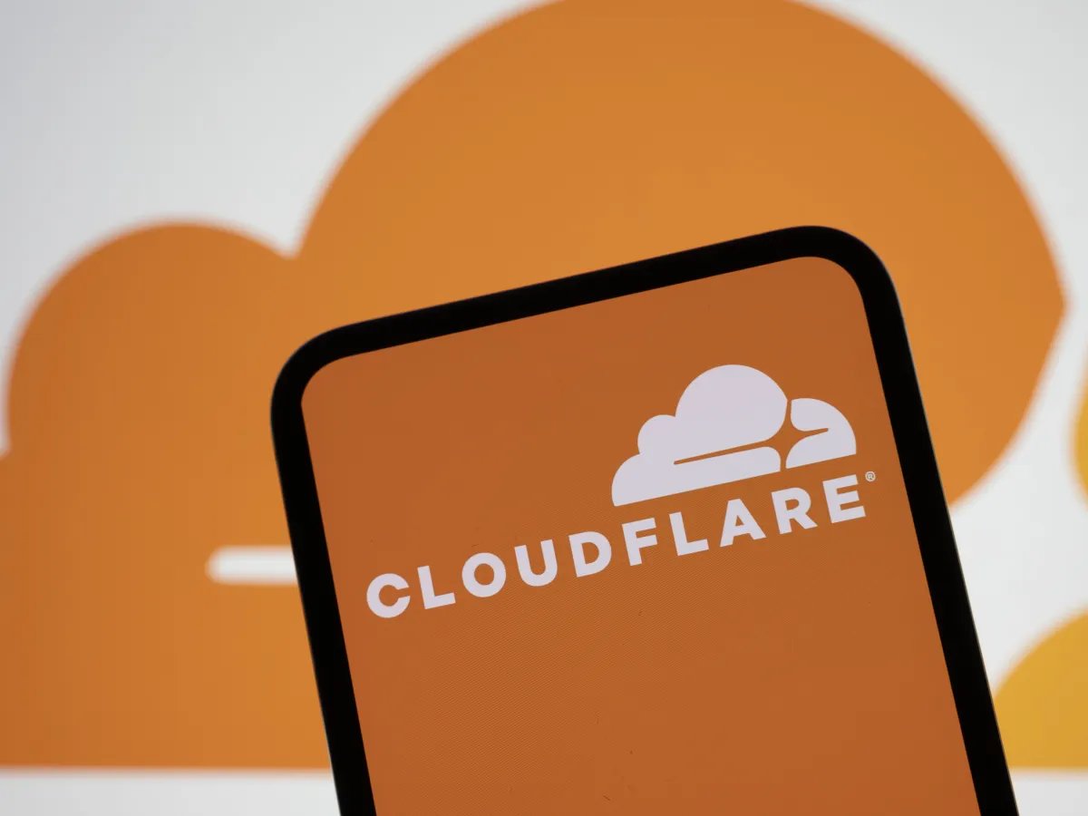 duocpro1's tweet photo. Cloudflare mở ví cho AI Agent

Agent tự xưng danh, tự trả tiền API và nội dung số bằng stablecoin lẻ, không cần lập tài khoản.

Đăng ký handle mở trước, thanh toán chờ ghép Monetization Gateway chạy chuẩn x402 của Coinbase. https://t.co/FeUNQXud3R