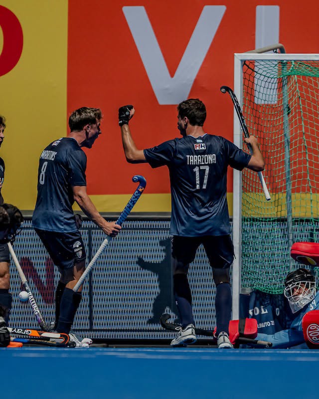 idendeportiva's tweet photo. La @FIH_Hockey confirmó que la #FIHProLeague 🏑 2026/27 comenzará el 8/12 en Argentina 🇦🇷
1° ventana, con sede a definir, #LasLeonas vs China y #LosLeones vs Gran Bretaña y Francia.
9 al 14 de febrero de 2027, también en nuestro país, Las Leonas vs India y Alemania https://t.co/iEnB0ODc2g