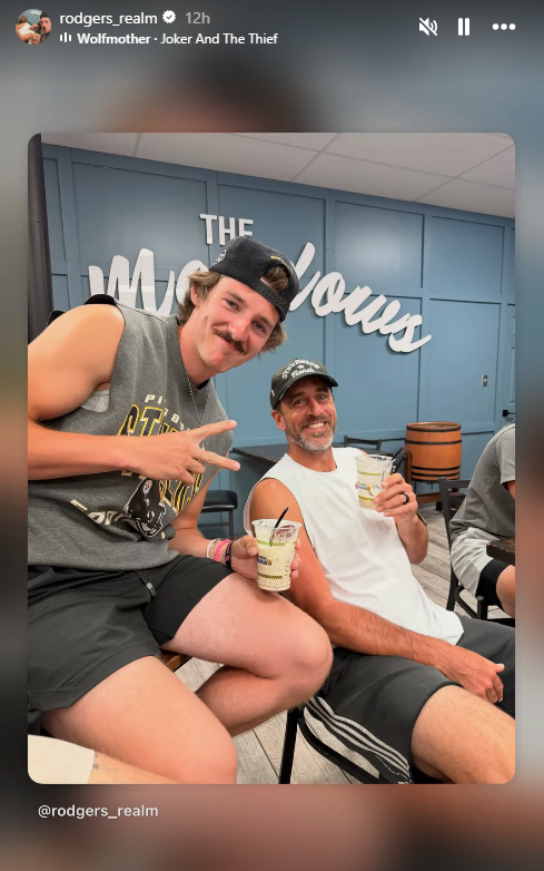Steelersdepot's tweet photo. Aaron Rodgers with Rodgers Realm at The Meadows #Steelers #NFL https://t.co/72KsSidFpW