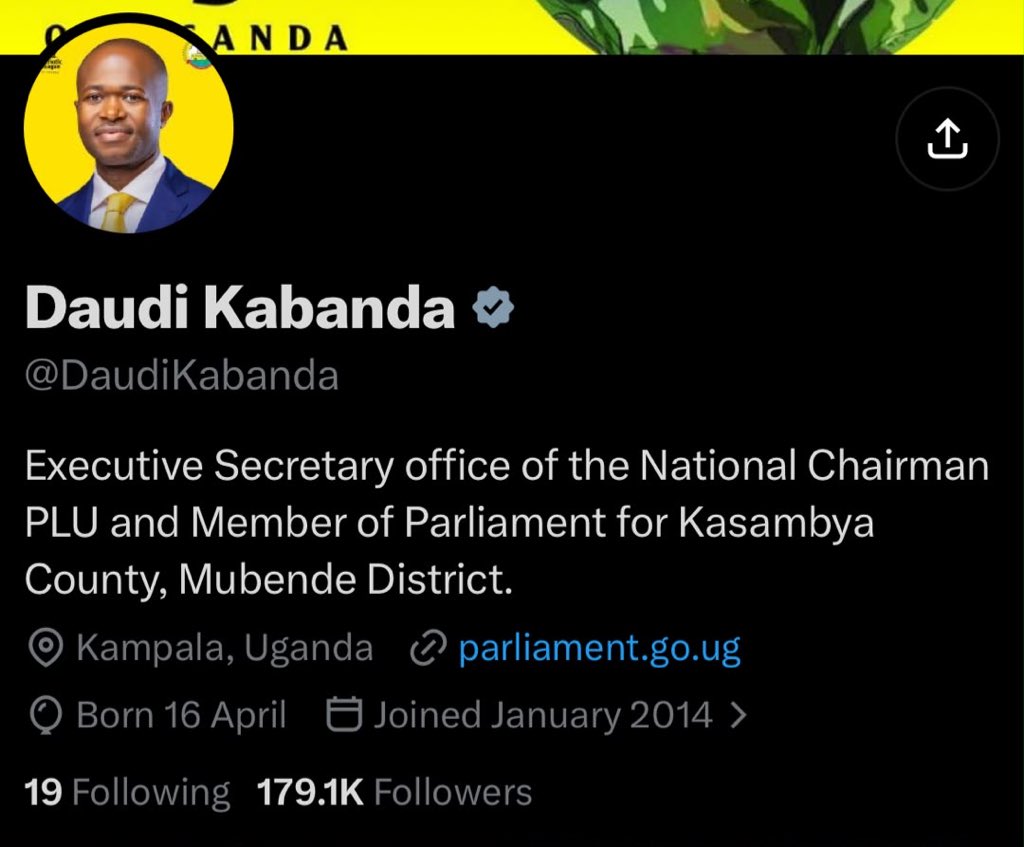 FredShaka's tweet photo. What does it mean when omutume  decides to unblock you after a long time of blocking you?🤦🏾‍♂️ https://t.co/EOi8RYbJmY