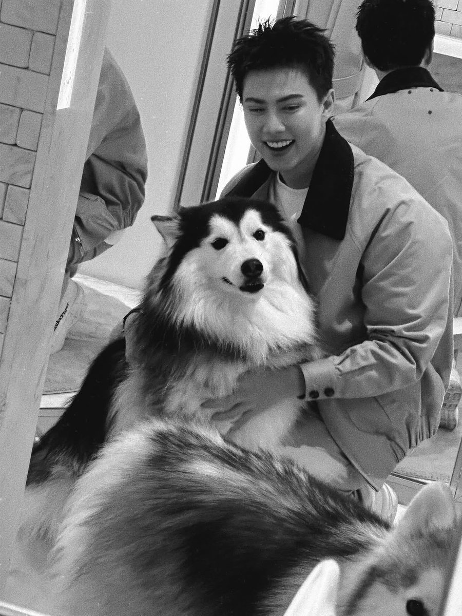 BenzAlertUSA's tweet photo. 08052026 | IG bbenzalert 

The purest kind of love 🐾🫶🏻 #mysonchildstory

❣︎ @bb_benzalert 
Benz Atthanin 
#BENZALERT #แบตเตอรี่ของอเลิ๊ต https://t.co/50TraHLgcg