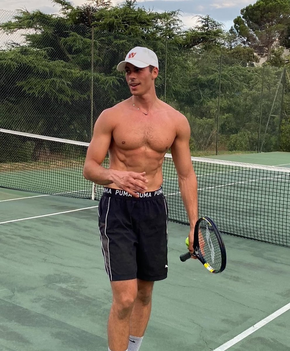 _KayERP__'s tweet photo. #nouvellephotodeprofil

🥎 https://t.co/hNpkN8GLIT