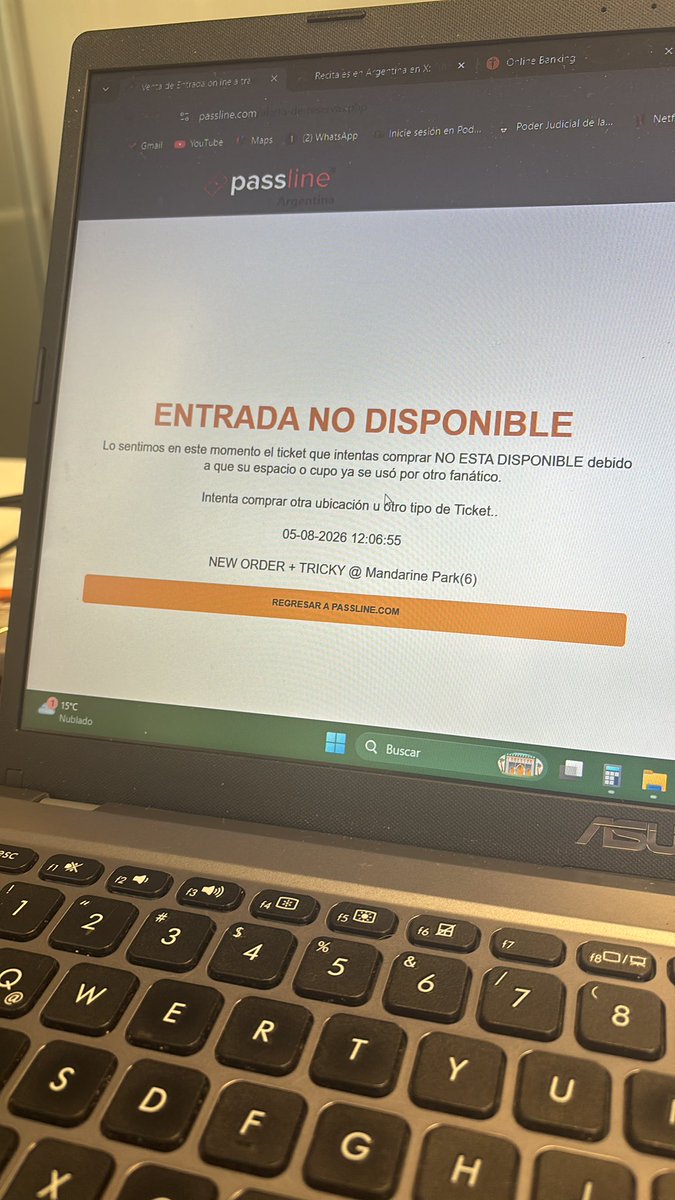 nachoj96's tweet photo. @indiefolks @BancoGalicia @neworder @MandarineParkOf Estafa. No deja pagar con Galicia. https://t.co/N4TNVUG9yQ