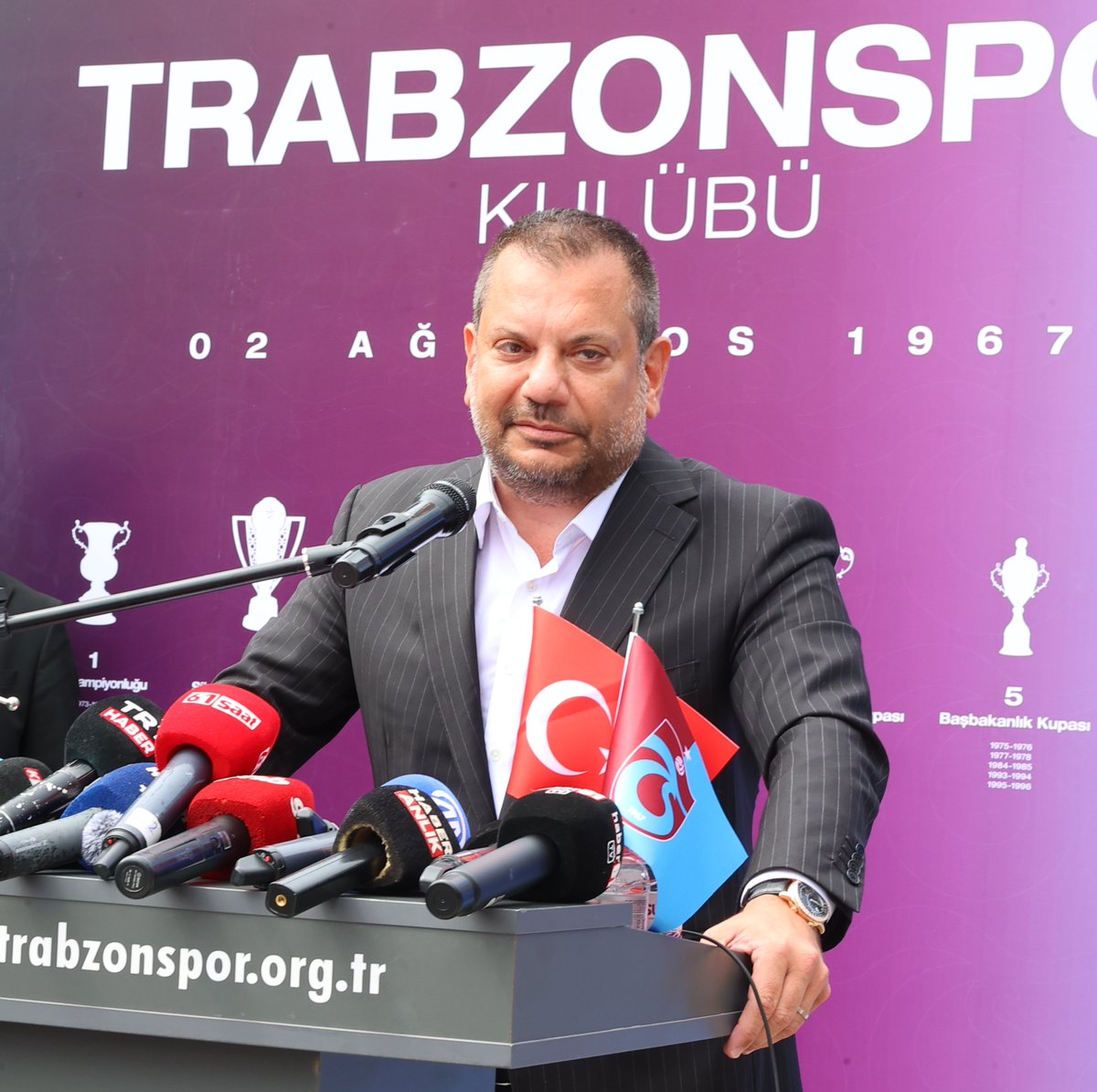 demarkesports's tweet photo. Serdal Adalı'nın "Salah'ı biz istemedik" demeci hakkında Ertuğrul Doğan: "Hiçbir bilgim yok, biz istedik, aldık." (Tivibu Spor) https://t.co/90IcQUMz3r