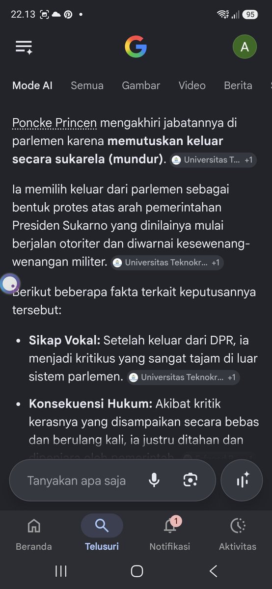 Pusing_7Am's tweet photo. @regar_op0sisi Aktifis &amp;;0posan sepanjang zaman. Pernah di birokrasi,  jd anggota dewan lalu undurkan diri. Setelah itu beliau tetap jd oposan tuk bersuara dr era Sukarno sampai suharto. Beliau adlah Alm Haji Poncke. https://t.co/NyNQ0YqCco