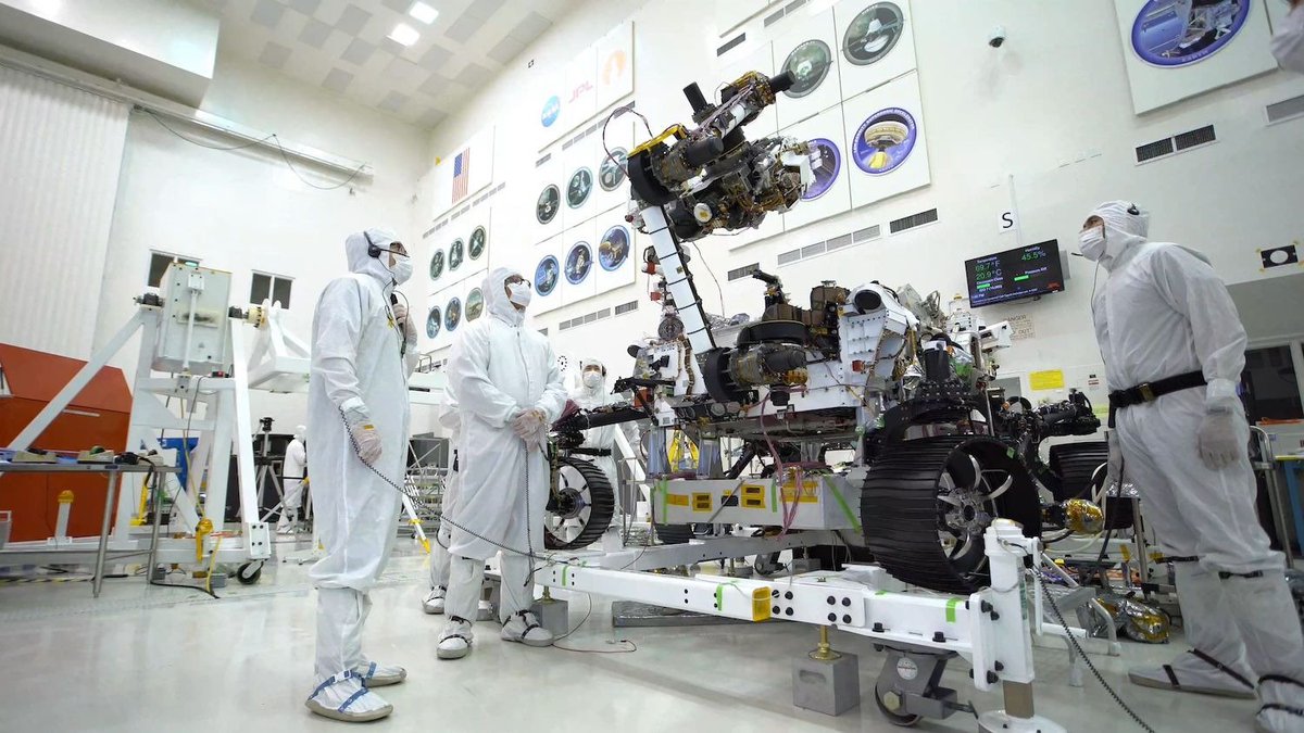 CosmosAtlasAI's tweet photo. 😱FACT😱

"NASA literally employs a Planetary Protection Officer to ensure humans don't accidentally invade alien ecosystems or bring space microbes to Earth!" ✨🚀👽

Captioned by @AryanMoses_10

#spacestartup #startup #spacefacts #nasa #astronomy #aliens #space #science https://t.co/esX9xdpx9b