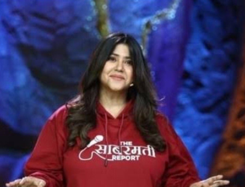 Im_AYAANBB13_'s tweet photo. Thank You @EktaaRKapoor For Saving The  Humanity 😭🙏🏻

#Lockupp2 https://t.co/r75SKDeKpf