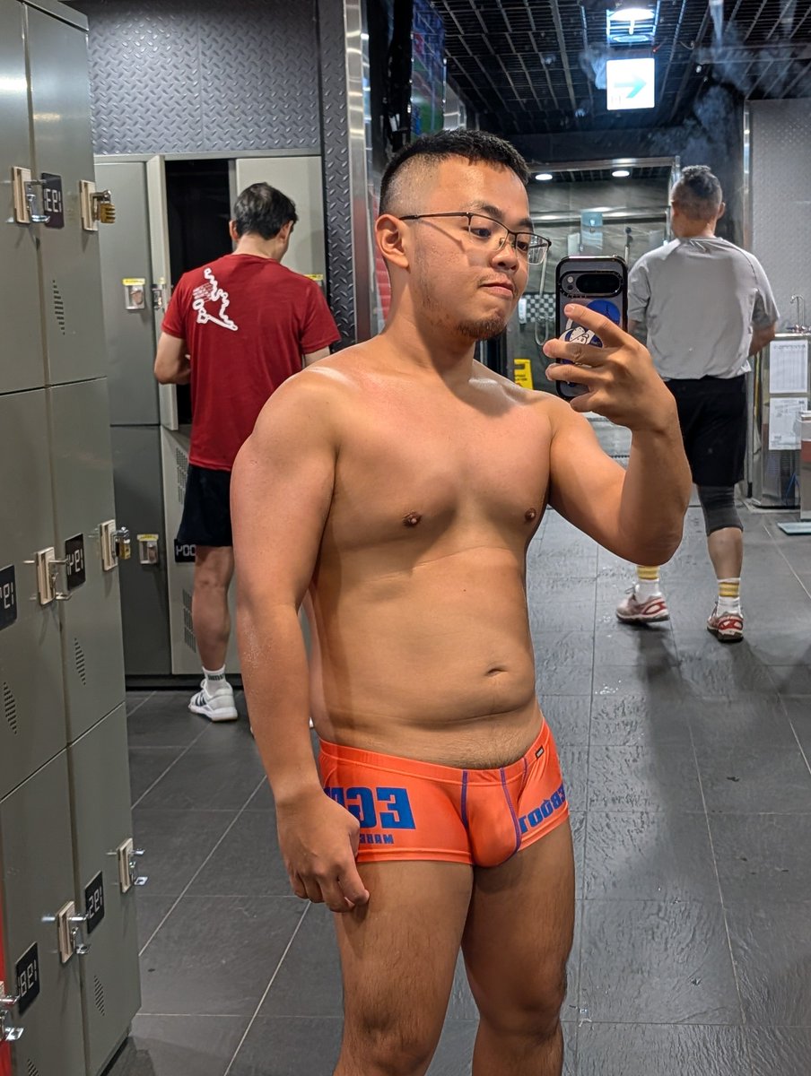 Billychou14's tweet photo. 連續兩天被野生泡芙襲擊
👅👅👅🍑🍑🍑🍆🍆🍆💦💦💦

健身房真的太危險了 https://t.co/swUvqVgvhv