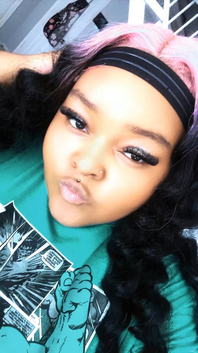 fairyGodlee's tweet photo. Nut on my face and tell me I’m pretty🥰🫧 https://t.co/jACRHg18P5