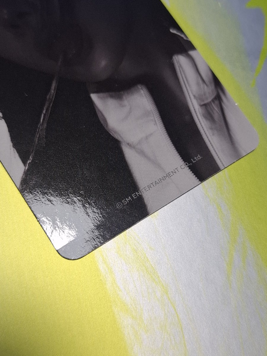imnot_human101's tweet photo. สอบถามหน่อยค่า ใครมี lemonade pop up photocard set แล้วการ์ดเป็นรอยงอบางไหมคะ เป็นปกติใช่ไหมคะ
#ตลาดนัดaespa https://t.co/u06VpAMZpO