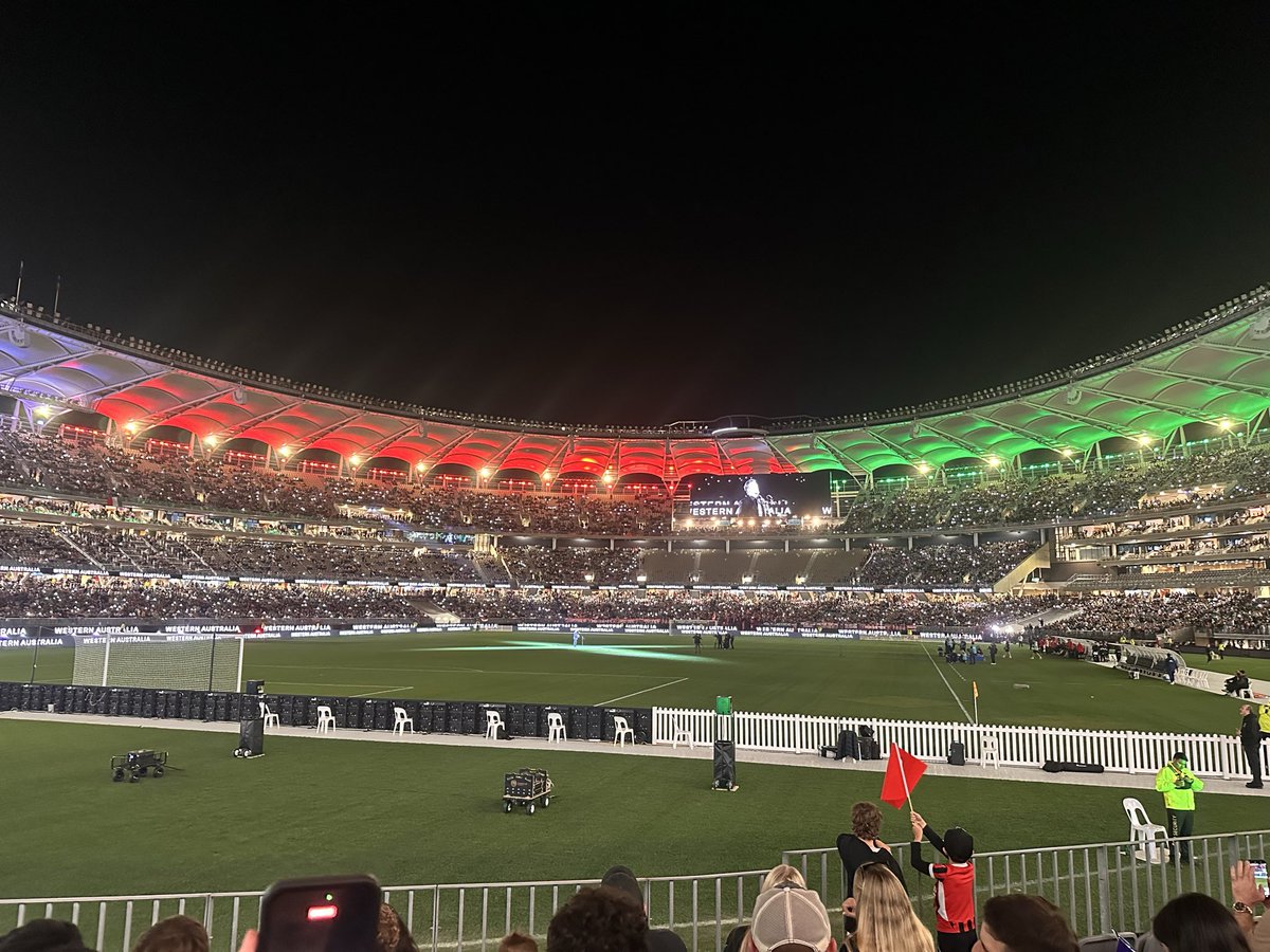 ScottDicko1's tweet photo. #acinter Milan derby @OptusStadium https://t.co/3smJ3WoAZT